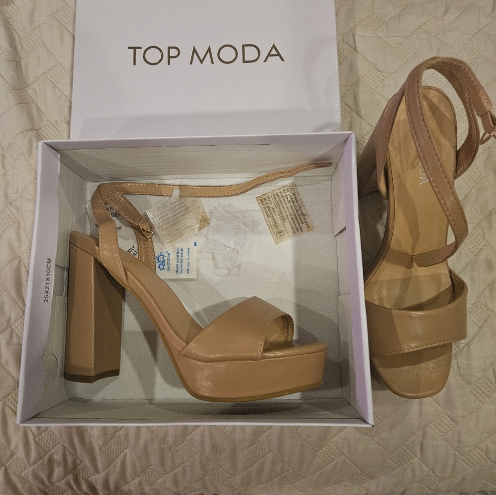 TOP Moda Women's Beige Block Heel Sandals